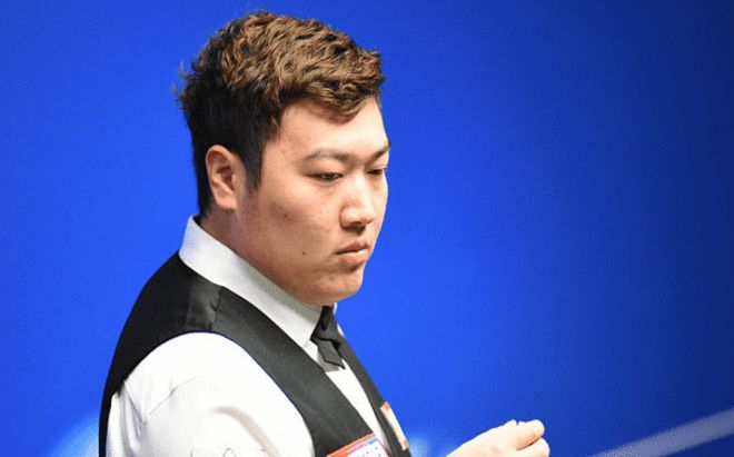 她们一如既 她们一如既