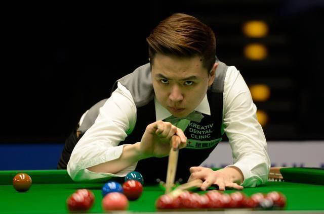 脱颖而出 脱颖而出